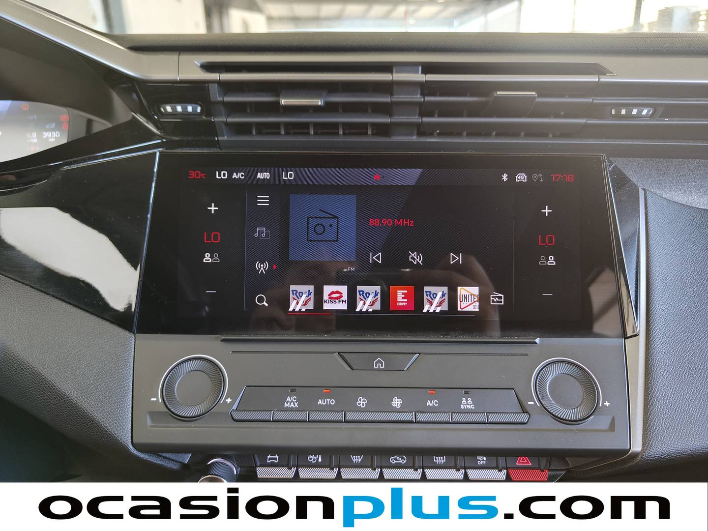 Peugeot 408 Peugeot 408 Allure Hybrid eDCS6 (136 CV) híbrido