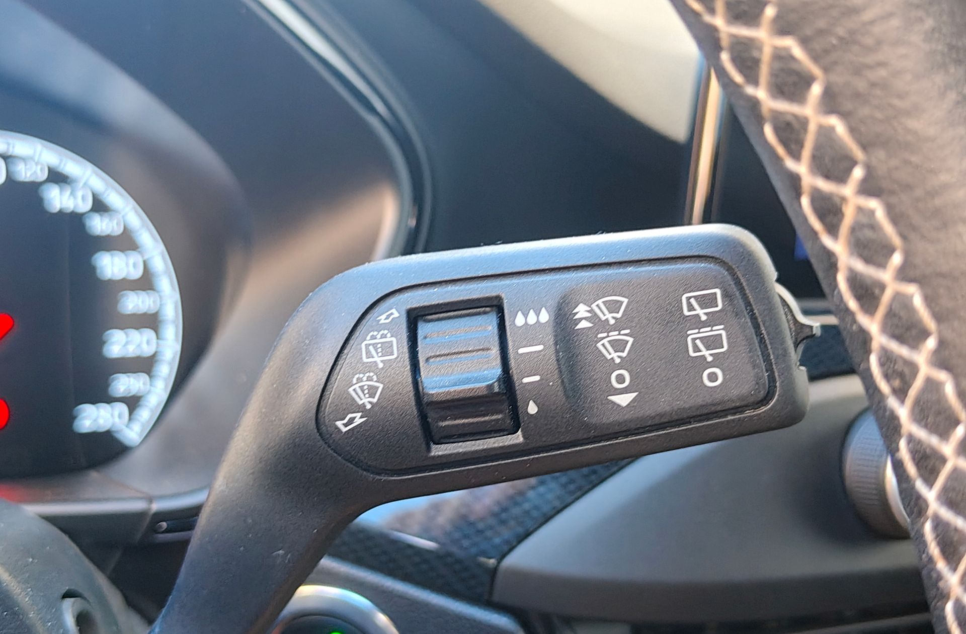 Ford Focus 2.3 EcoBoost ST - foto 27