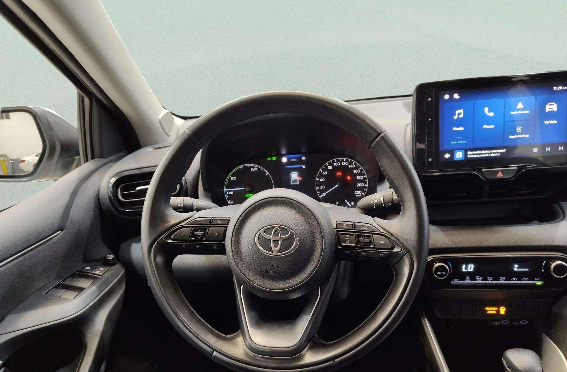 Toyota Yaris 120H Active Plus - foto 21