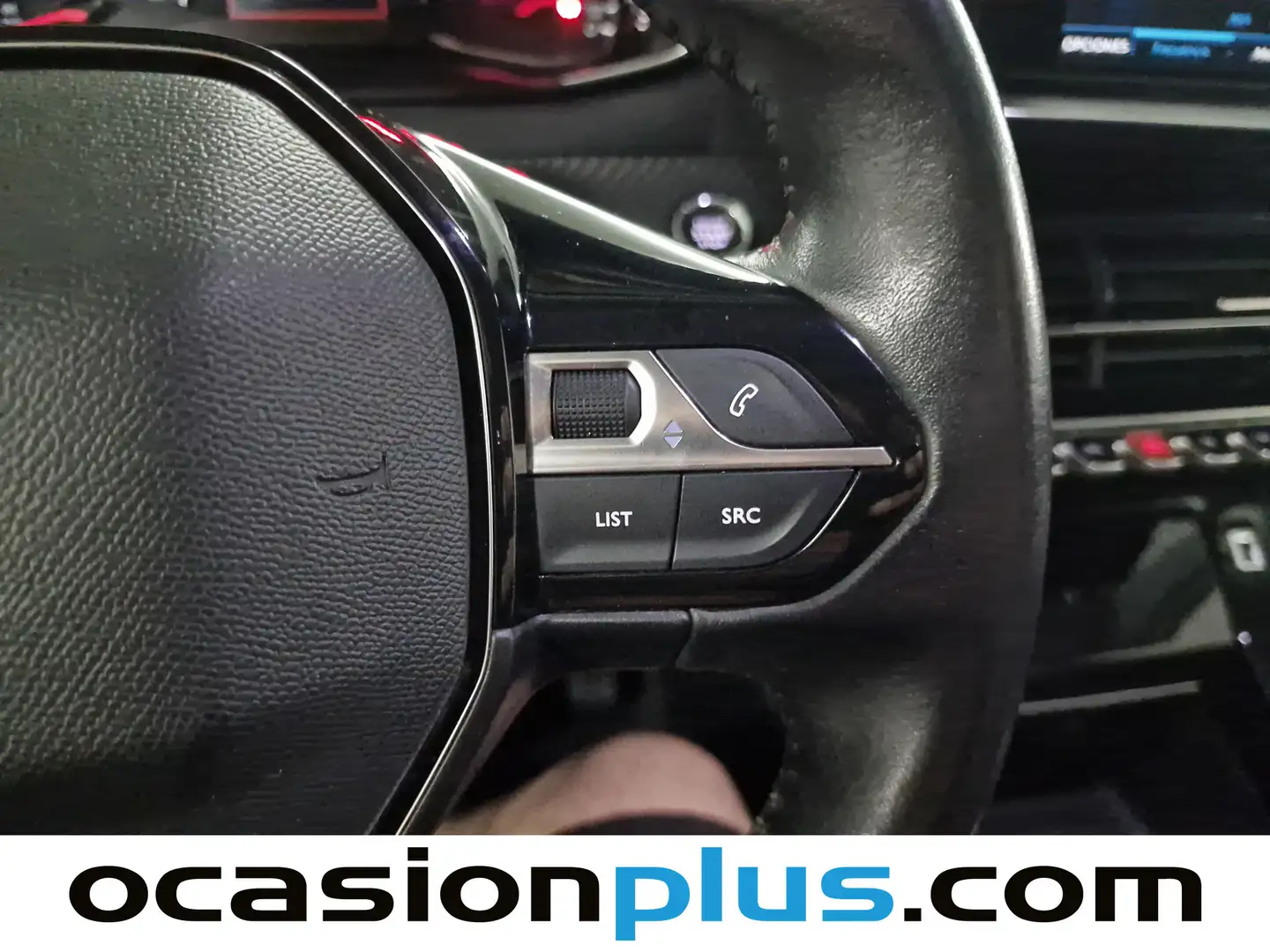 Foto Peugeot 2008 Peugeot 2008 BlueHDi 110 Allure (110 CV)