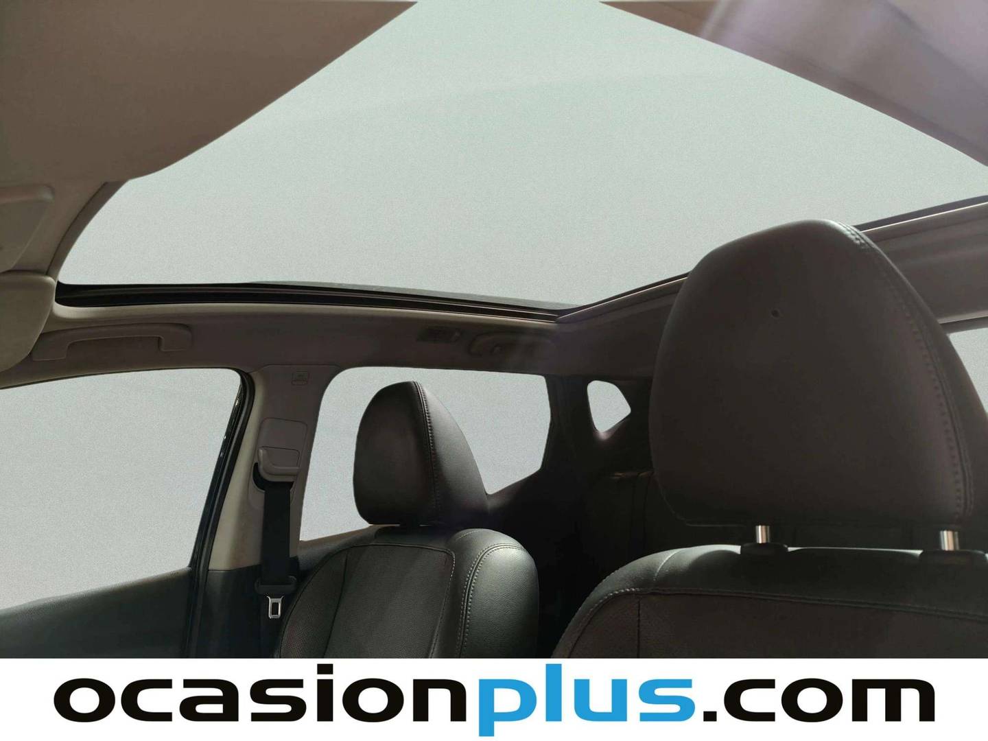 Extras y acabados del Nissan QASHQAI Nissan Qashqai DIG-T 115 Tekna 4x2 Xtronic (115 CV)