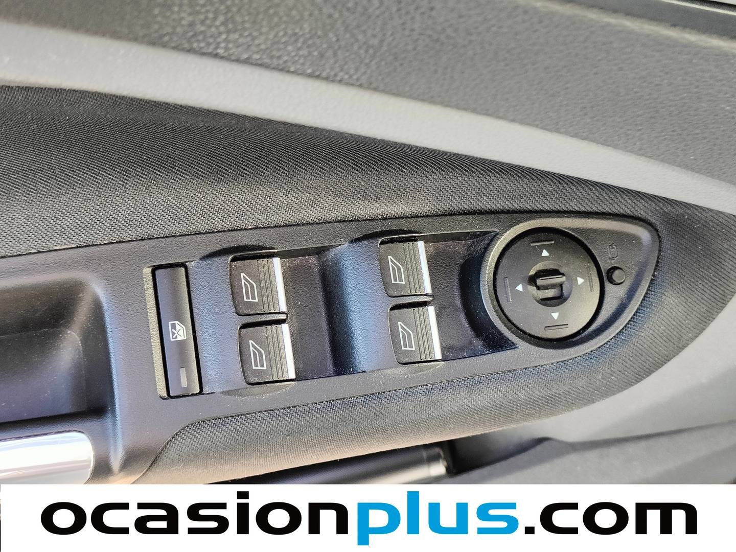 Foto Ford C-Max Ford C-Max 1.0 EcoBoost Titanium (125 CV)