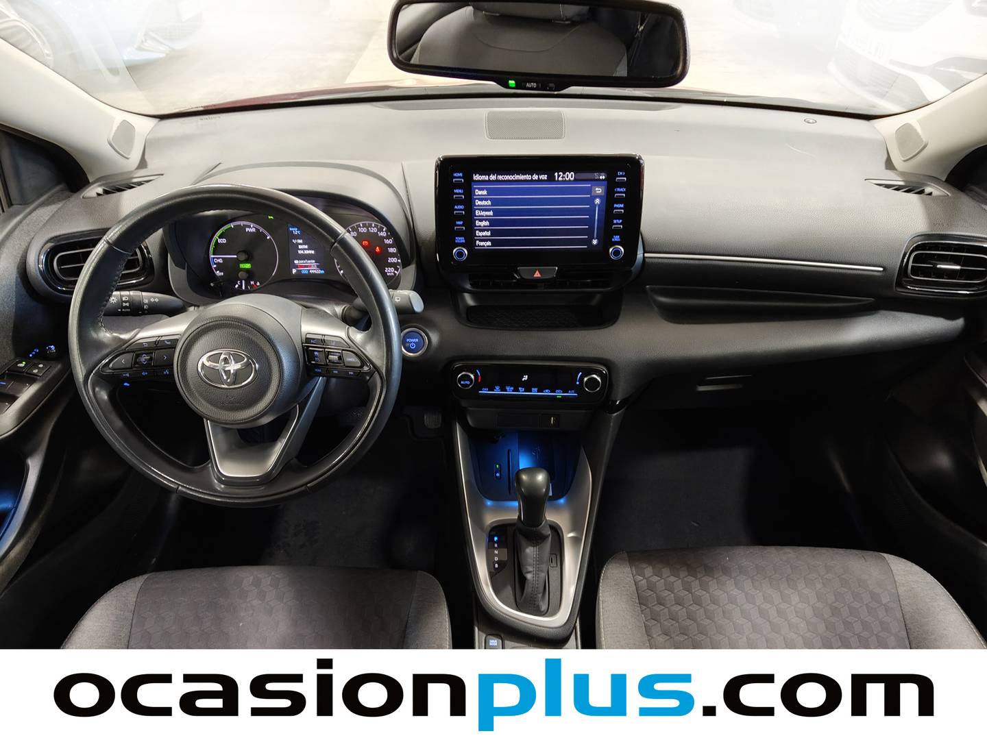 Foto Toyota Yaris Toyota Yaris 120H Business Plus (116 CV)