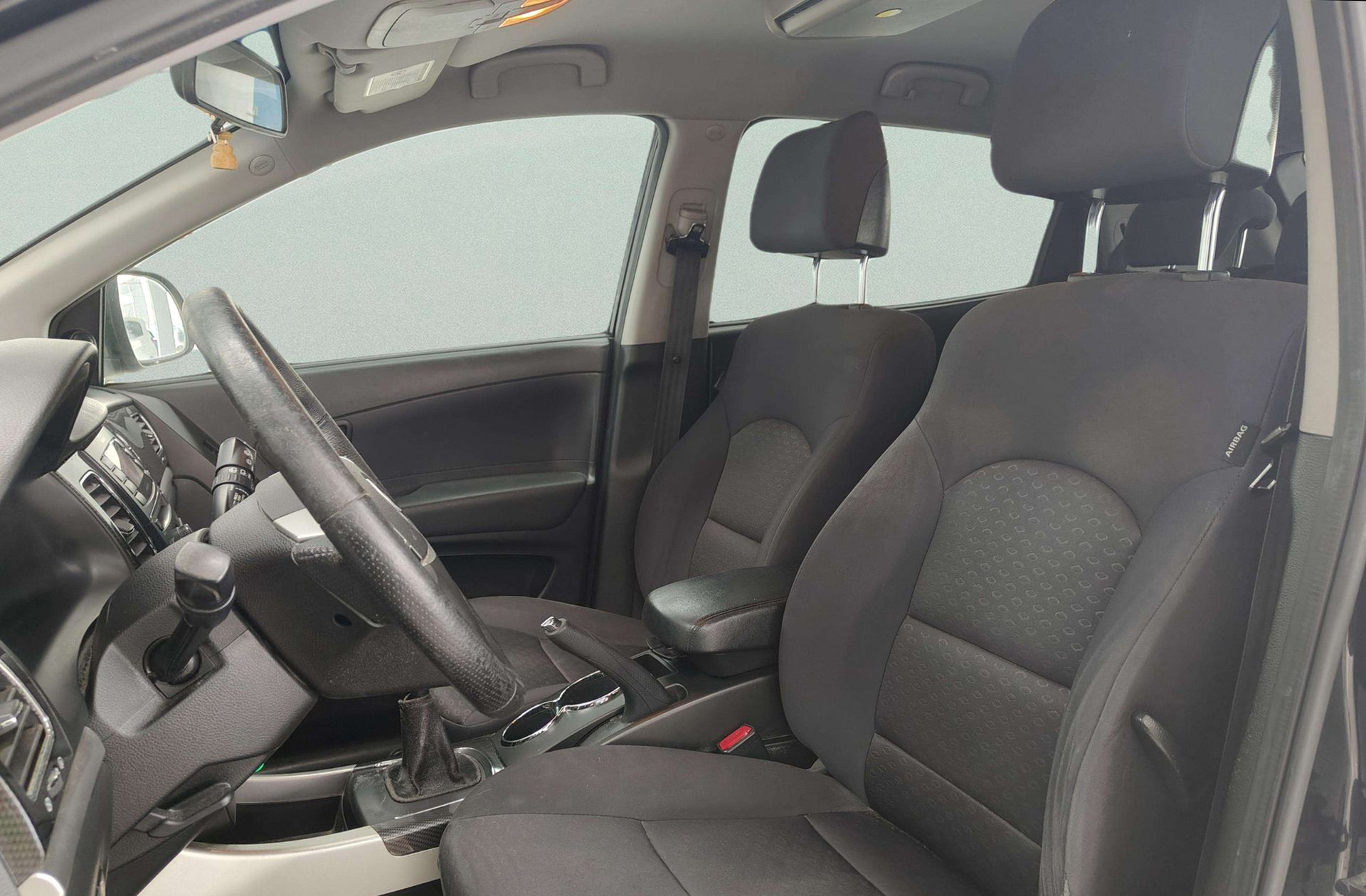 SsangYong Korando G20 Sport 4x2 - foto 8