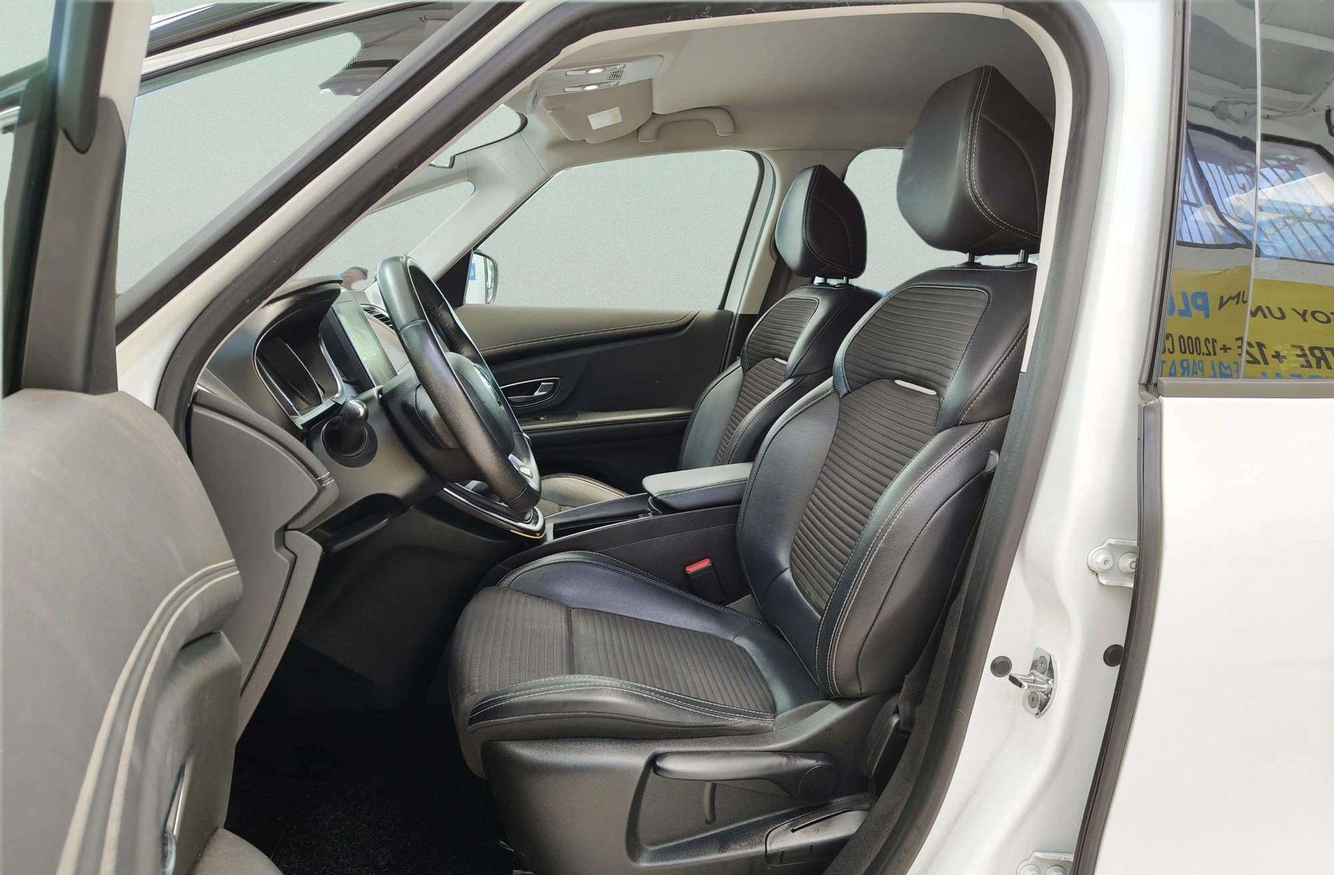 Renault Grand Scénic Zen dCi 7 plazas - foto 12
