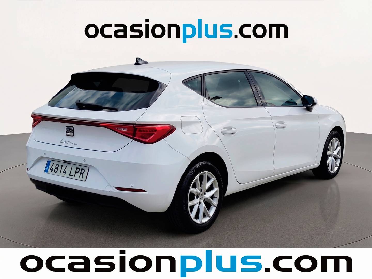 Foto trasera Seat León Seat León 2.0 TDI S&S Style Go (115 CV) derecha