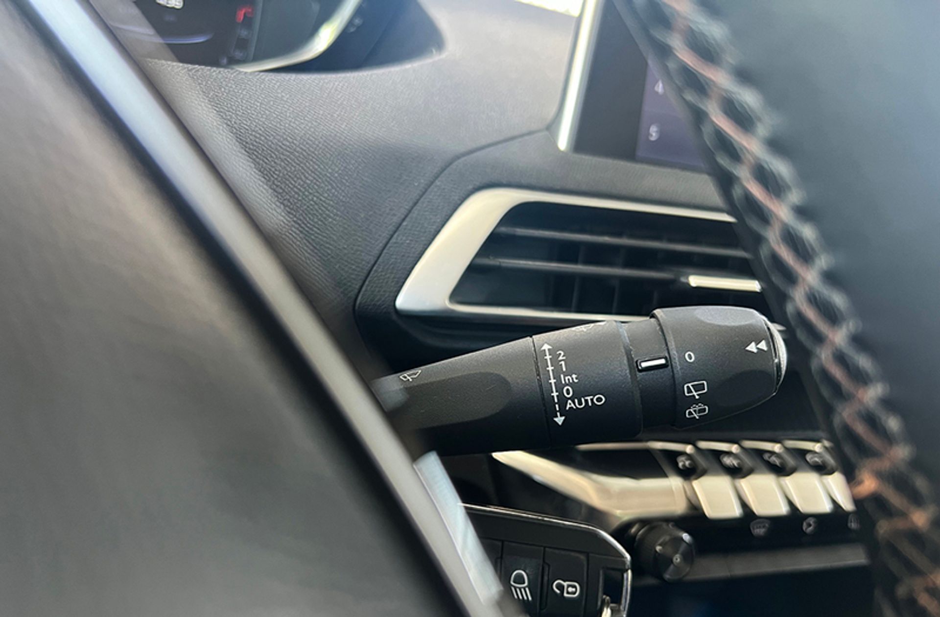 Peugeot 3008 2.0 HDi Active FAP - foto 27