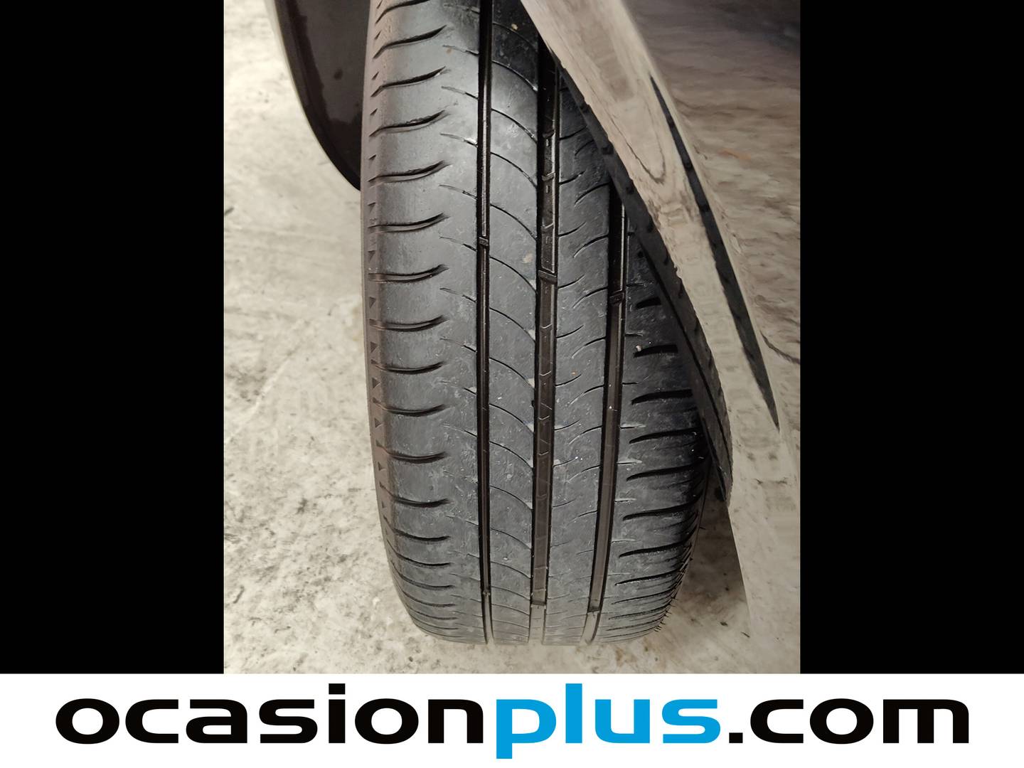 Peugeot 208 Peugeot 208 PureTech Signature  (82 CV) manual