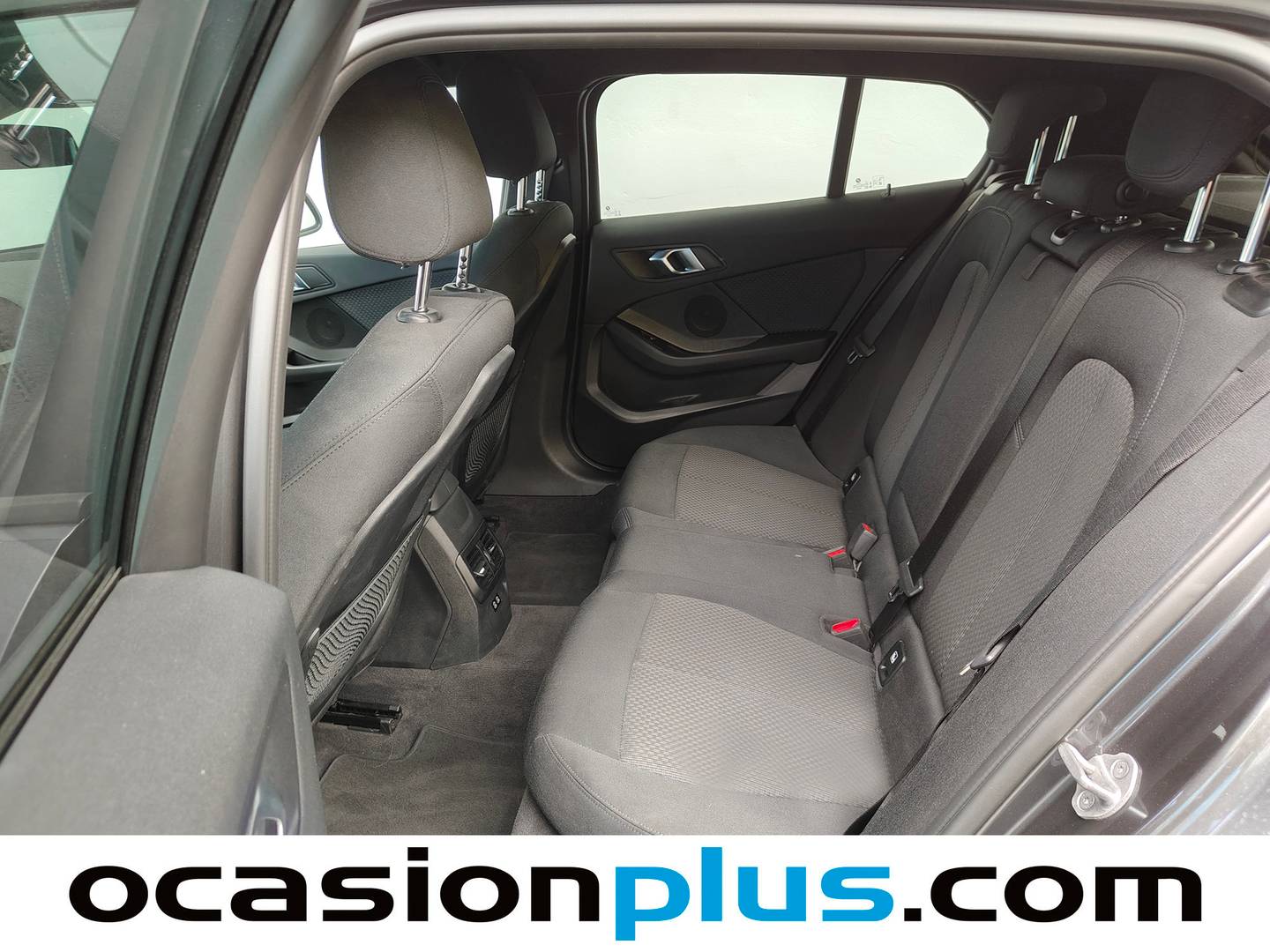 Foto asientos traseros BMW Serie 1 BMW Serie 1 118i 103 kW (140 CV)