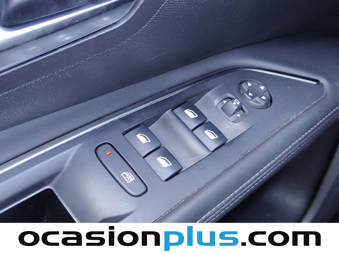 Peugeot 5008 Peugeot 5008 PureTech 130 S&S Allure (130 CV) 7 Plazas de segunda mano