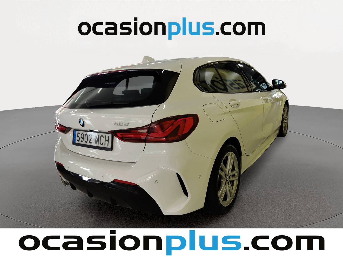 Foto trasera BMW Serie 1 BMW Serie 1 116d (116 CV) PACK M derecha
