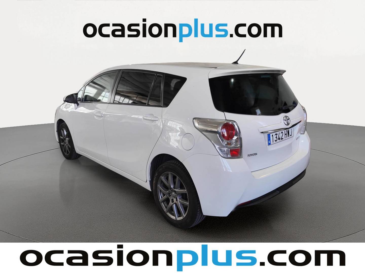 Foto trasera Toyota Verso Toyota Verso 130 Advance (132 CV) izquierda
