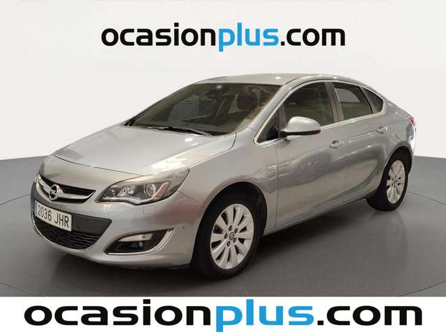 Opel Astra 1.6 CDTI Excellence (110 CV) de segunda mano