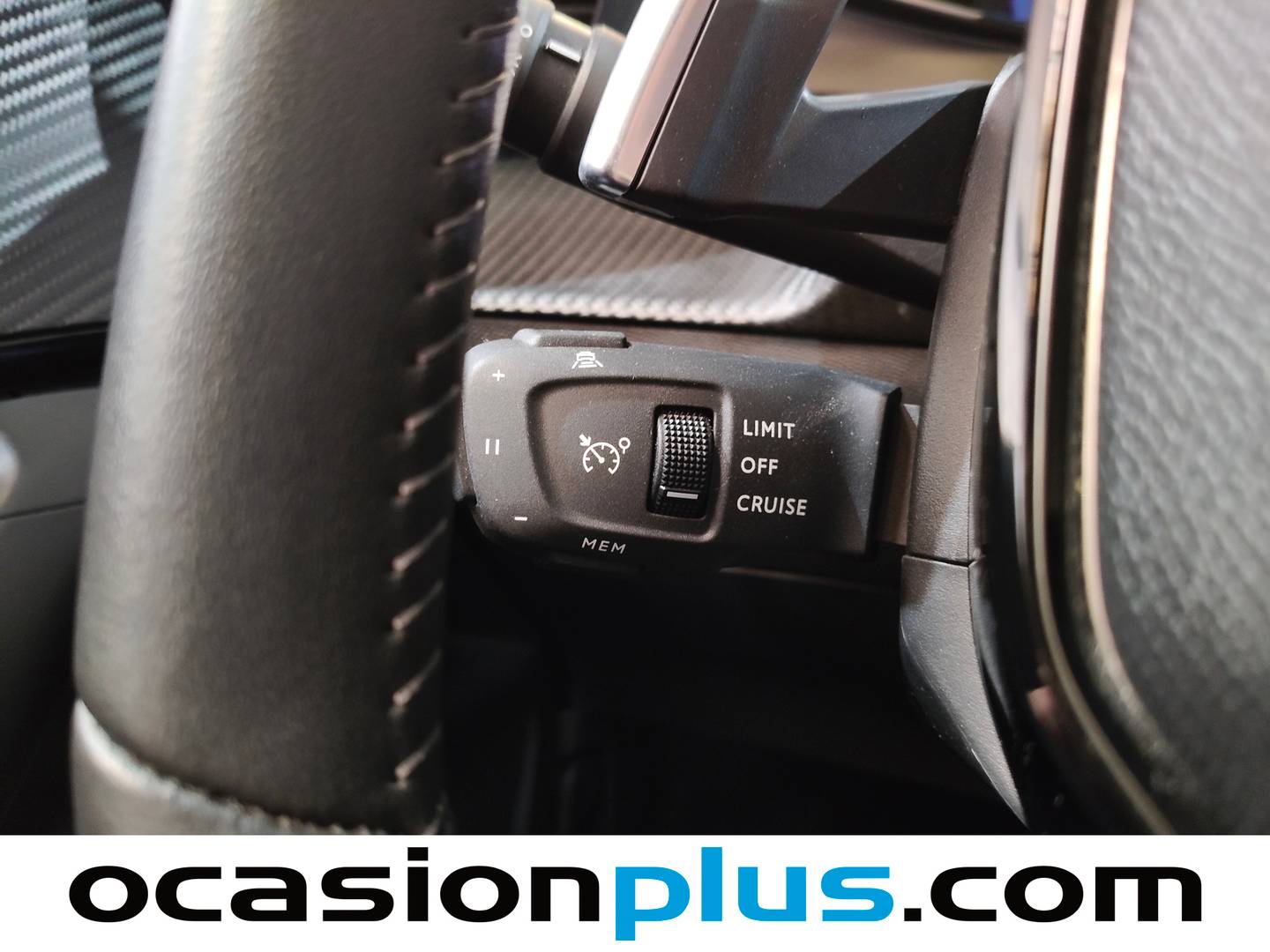 Peugeot 2008 Peugeot 2008 Allure Hybrid eDCS6 107 kW (145 CV) 145cv