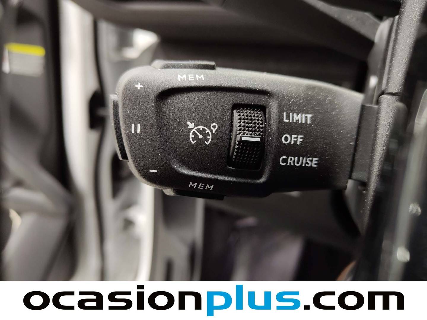 Foto Peugeot 3008 Hybrid Peugeot 3008 Hybrid 300 Allure Pack e-EAT8 (300 CV)