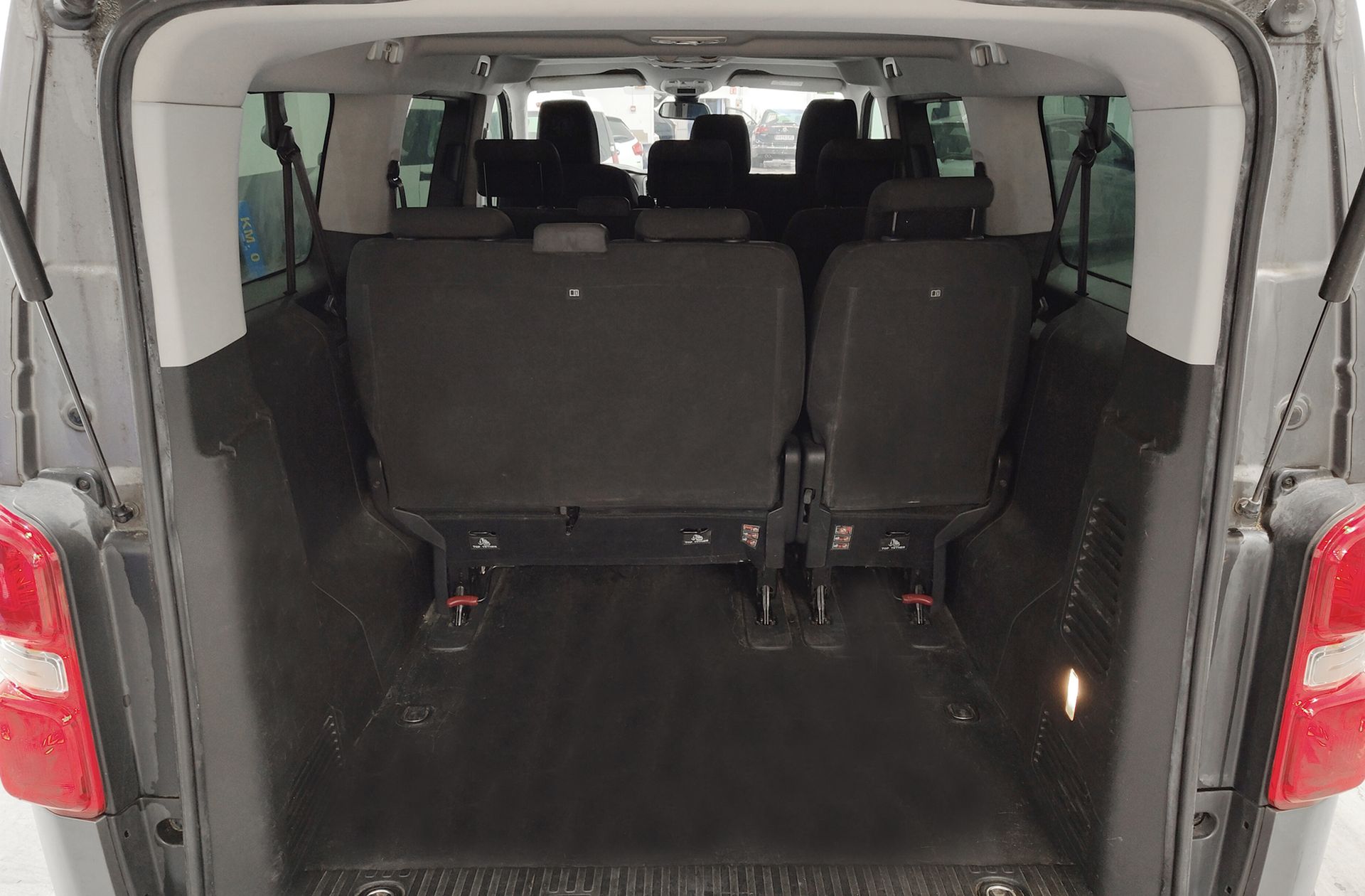 Peugeot Traveller 1.6 BlueHDi Business Long - foto 15