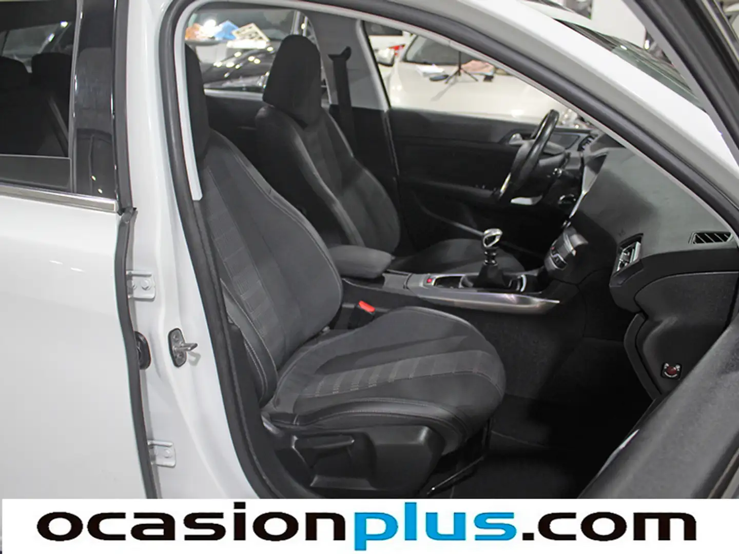 Foto Peugeot 308 Peugeot 308 SW 1.2 PureTech S&S Allure (130 CV)