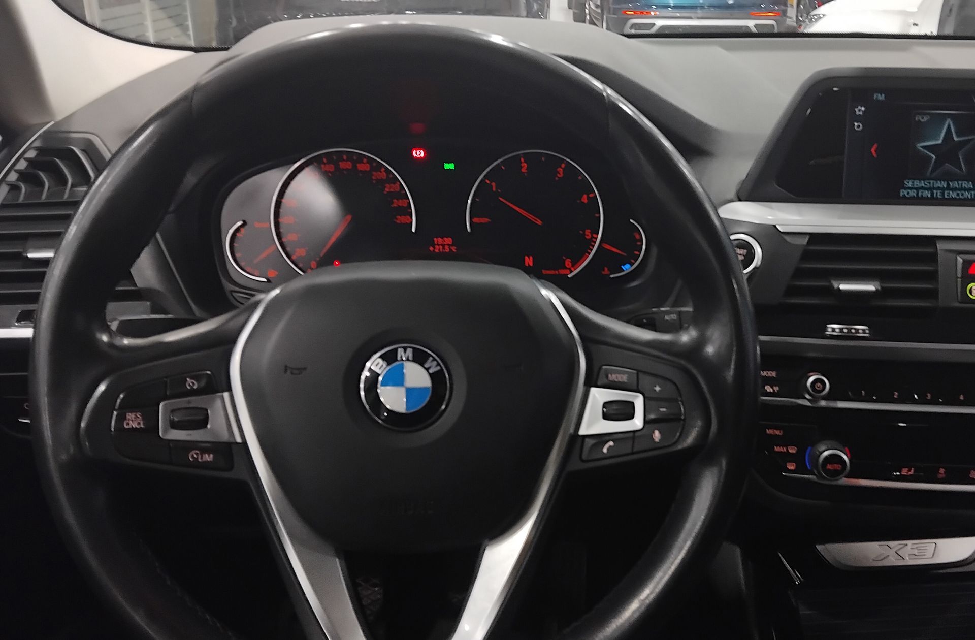 BMW X3 sDrive18d - foto 18