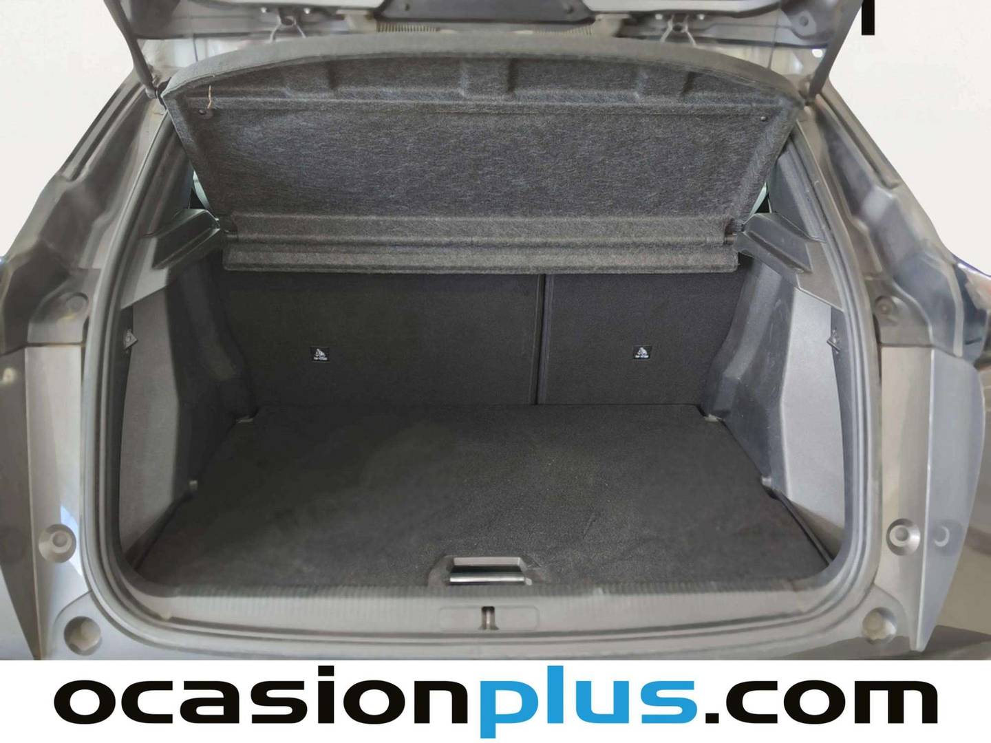 Fotos maletero Peugeot 2008 Peugeot 2008 BlueHDi 100 Allure (100 CV)