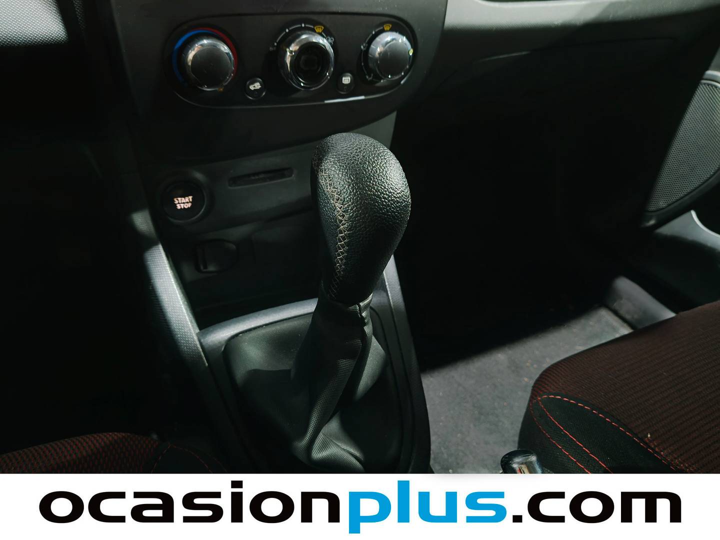 Renault Clio Renault Clio Business dCi (75 CV) de segunda mano