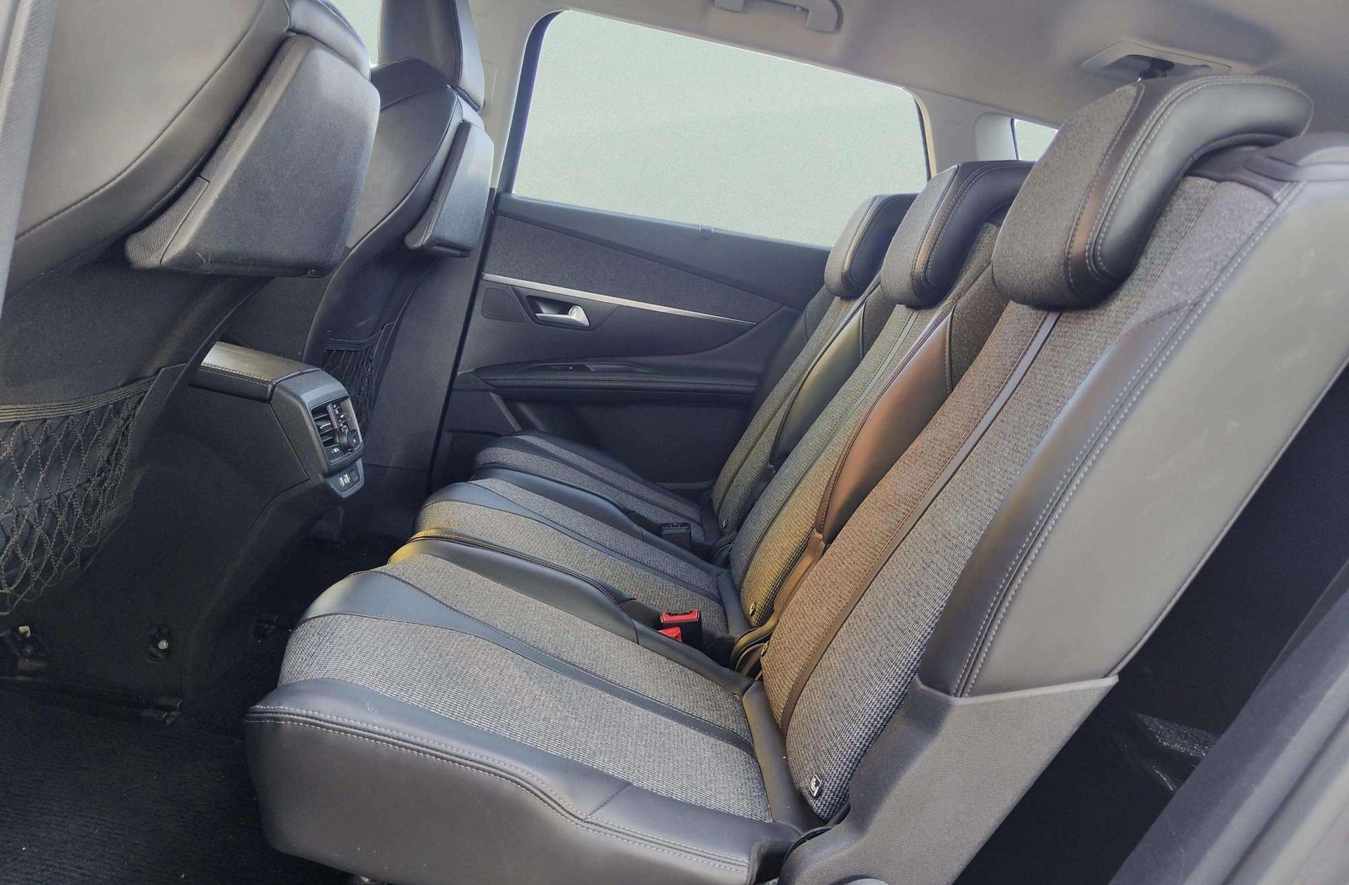 Peugeot 5008 PureTech 130 Allure - foto 13