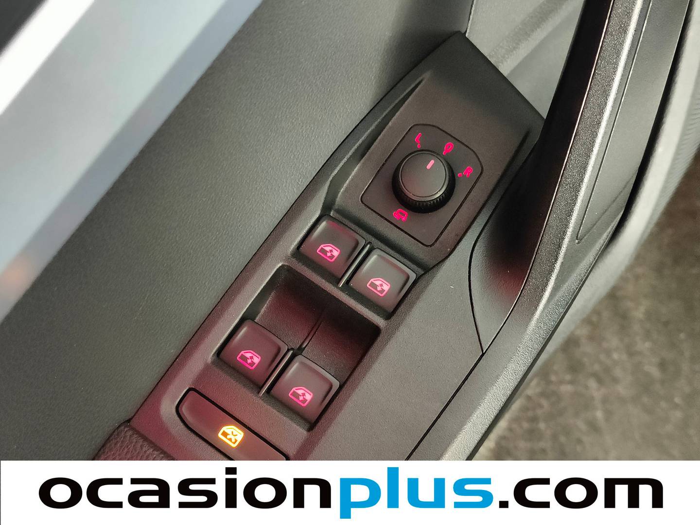 Seat Arona SEAT Arona 1.0 TSI S&S FR (110 CV) seminuevo