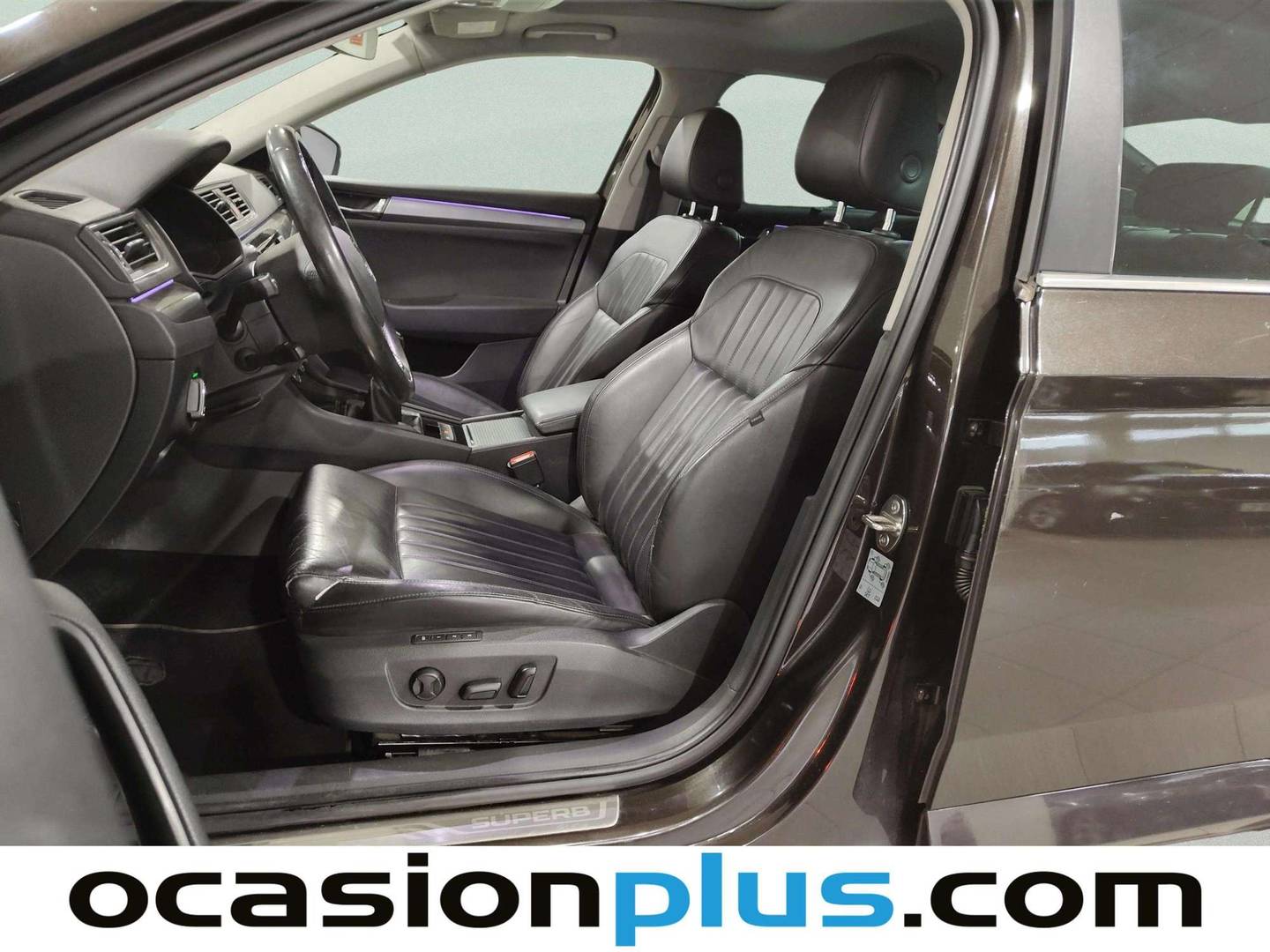 Foto asientos delanteros Skoda Superb Skoda Superb 1.4 TSI Style 4x4 (150 CV)