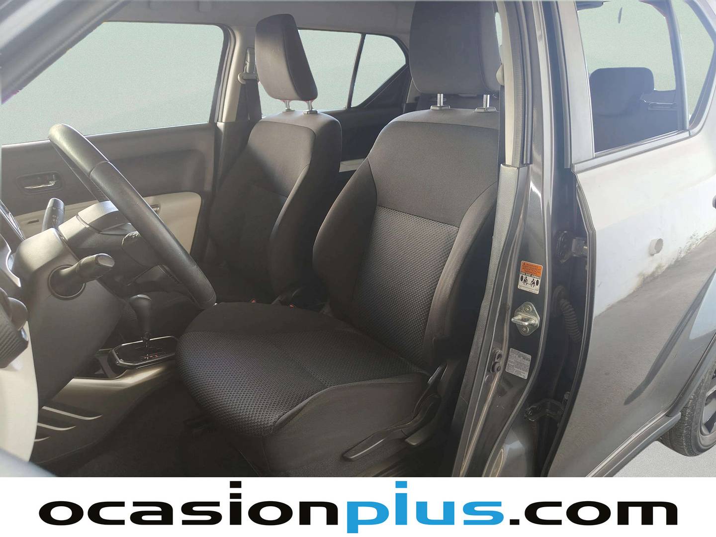 Foto asientos delanteros Suzuki Ignis Suzuki Ignis 1.2 GLX 2WD AGS (90 CV)