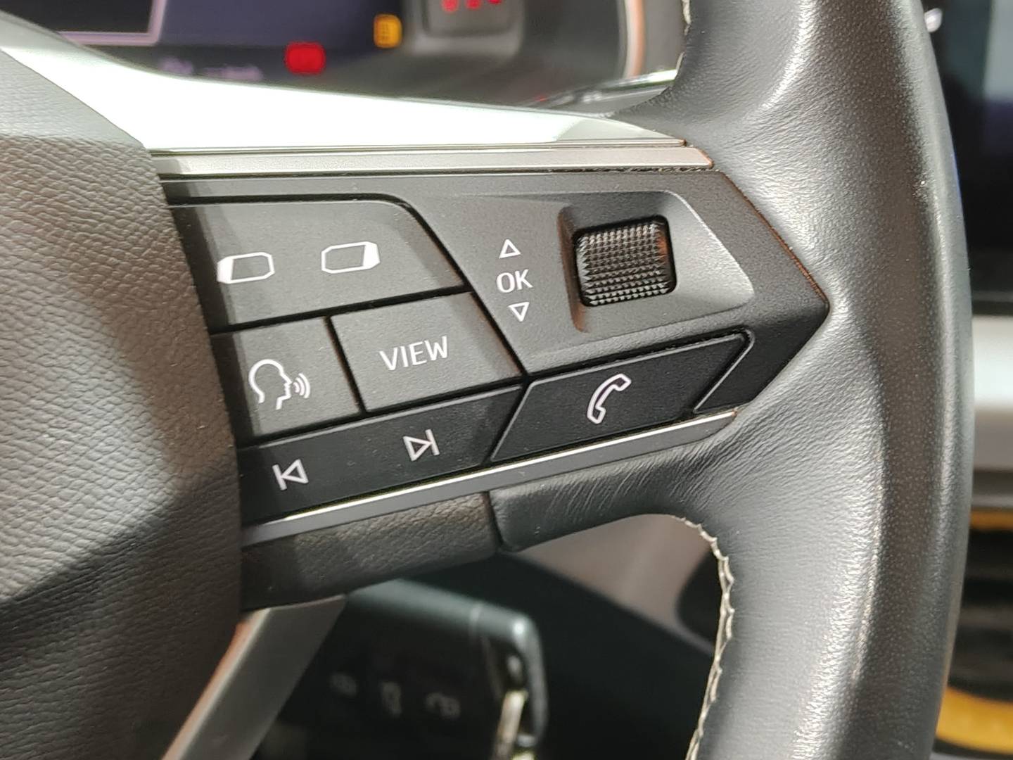 Foto Seat Arona SEAT Arona 1.0 TSI Style XL (110 CV)