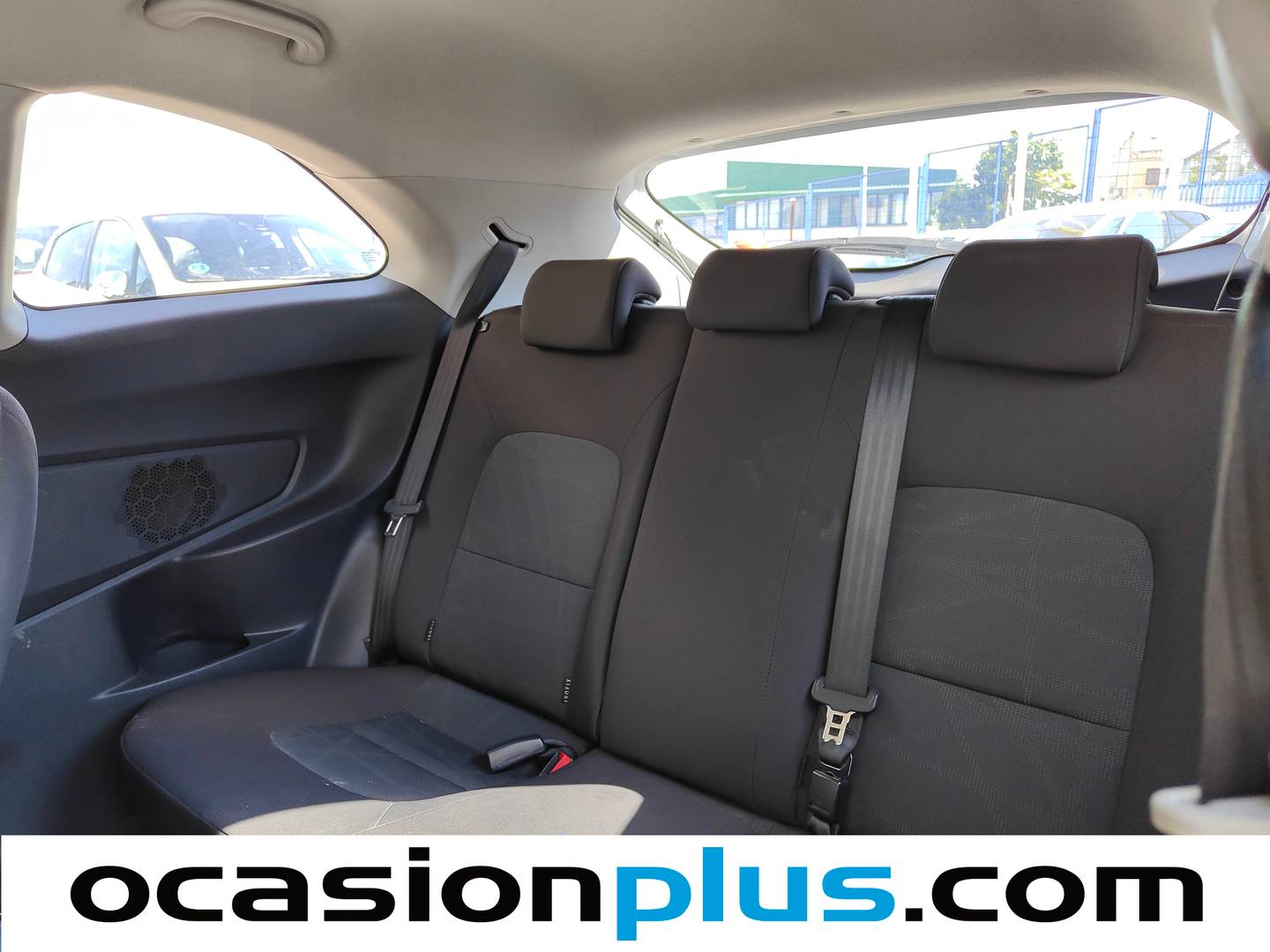 Foto asientos traseros KIA Rio KIA Rio 1.2 CVVT Concept (84 CV)