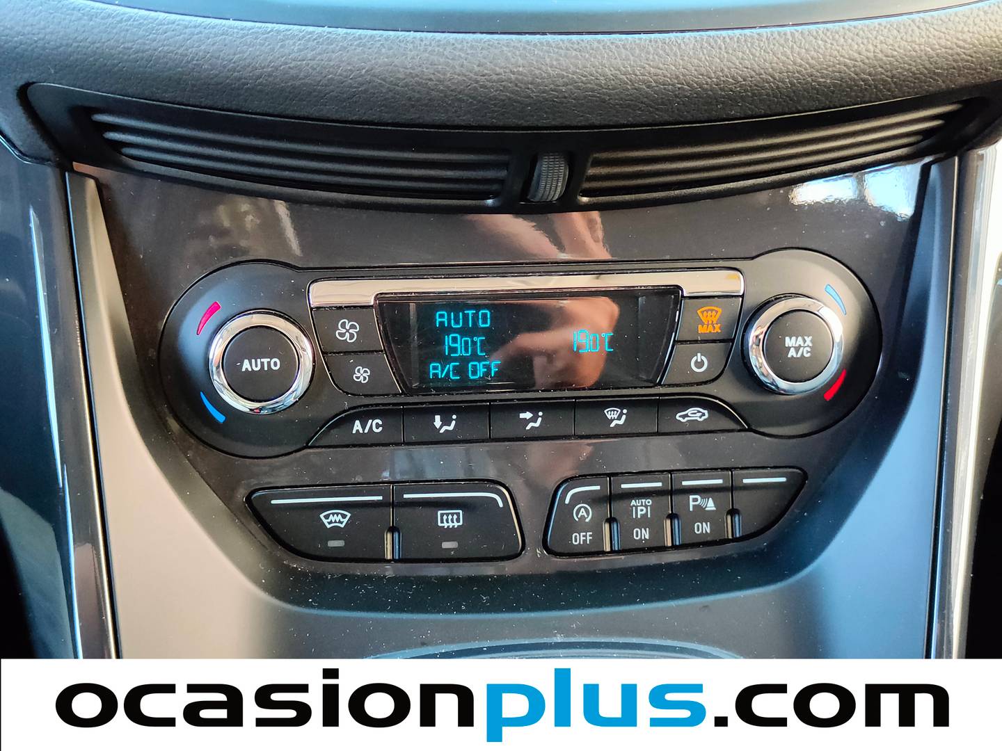 Ford Kuga Ford Kuga 1.5 EcoBoost S&S Titanium 4x4 Auto  (182 CV) automático