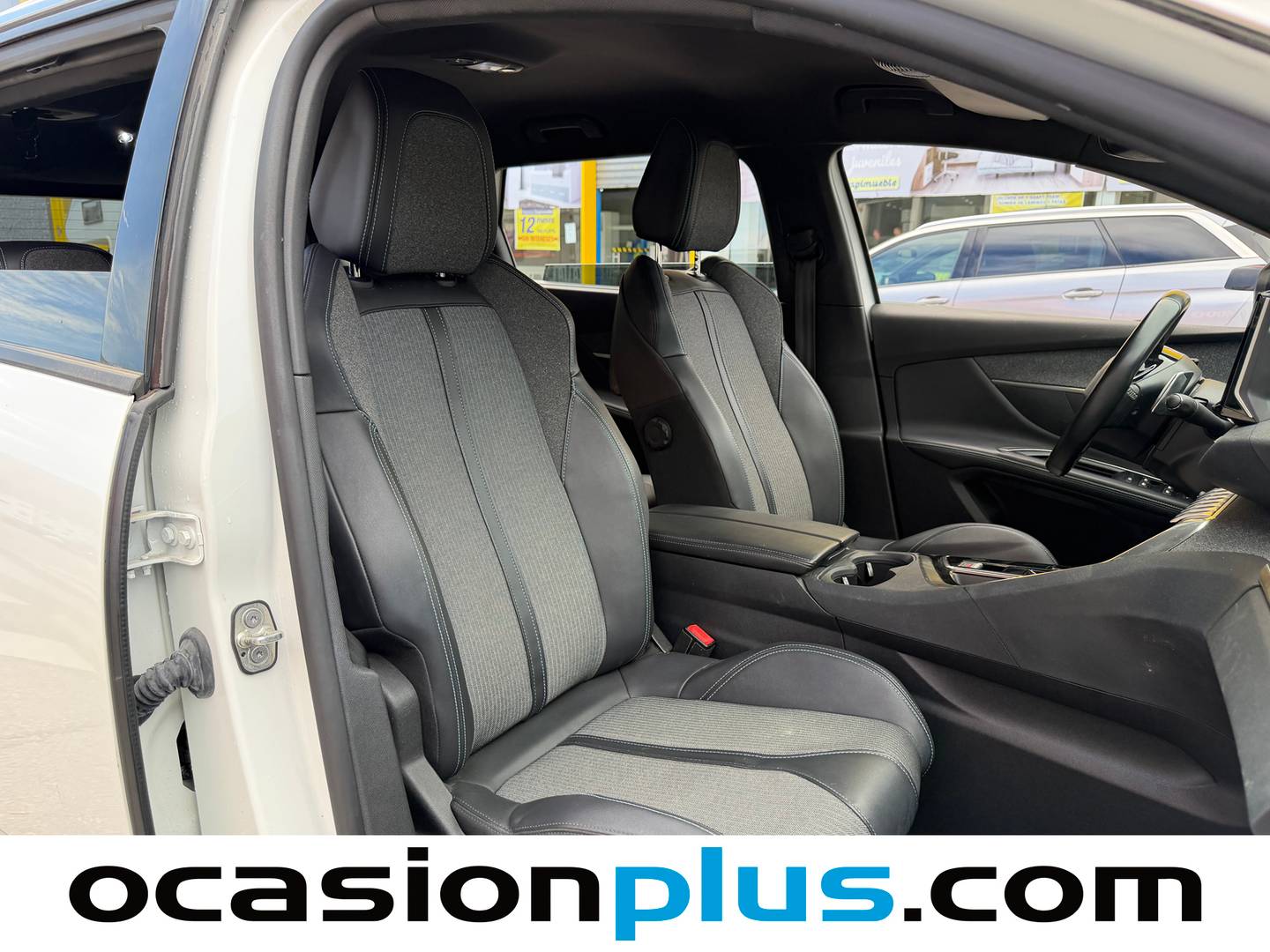 Peugeot 5008 Peugeot 5008 PureTech 130 S&S Allure Pack EAT8 (130 CV) 7 Plazas km 0