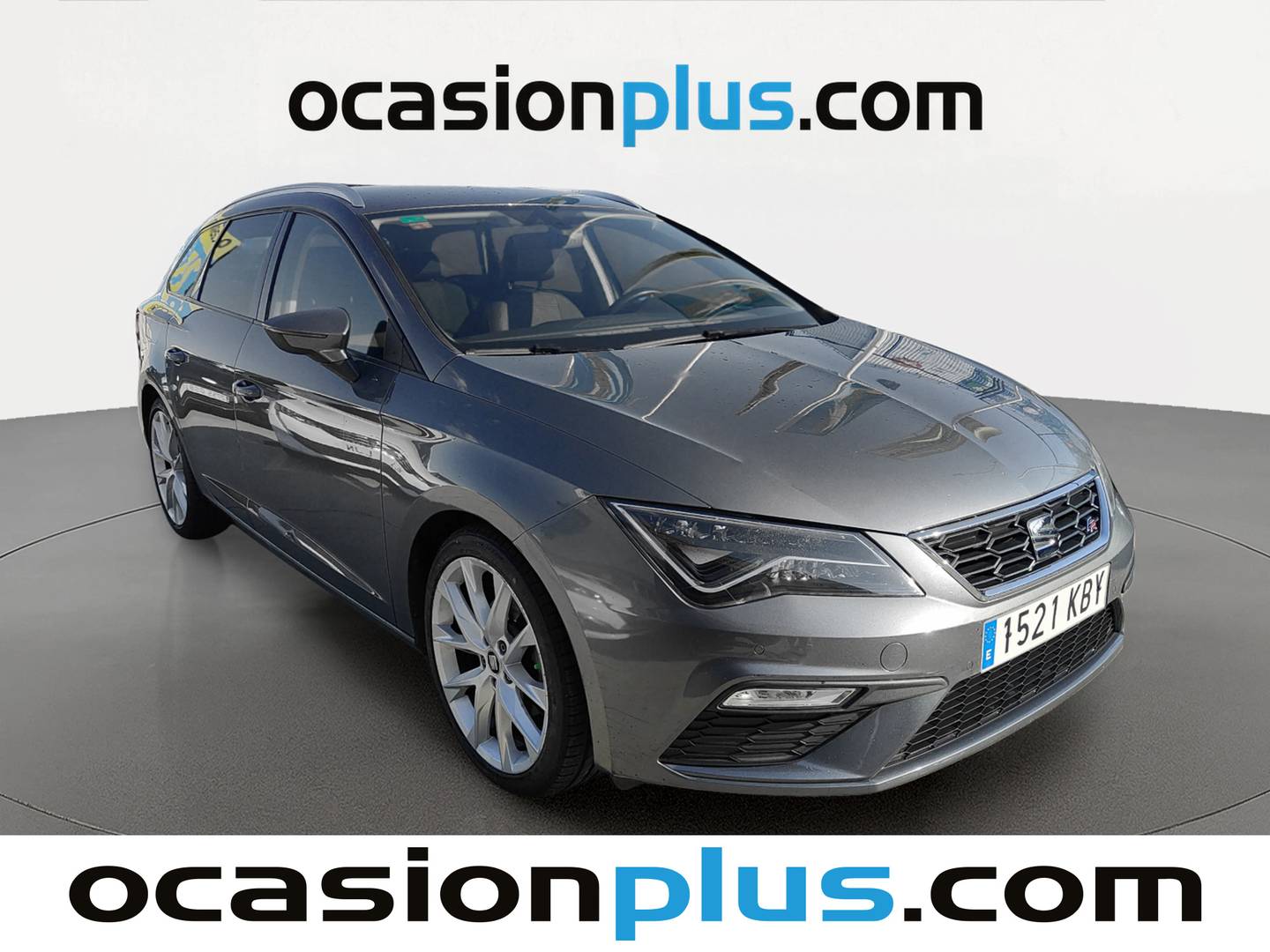 Foto delantera Seat León Seat León ST 2.0 TDI S&S FR DSG (150 CV) derecha