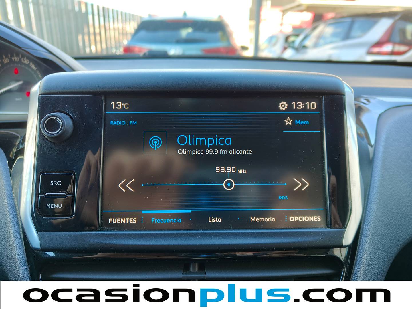 Foto Peugeot 208 Peugeot 208 PureTech Signature (82 CV)