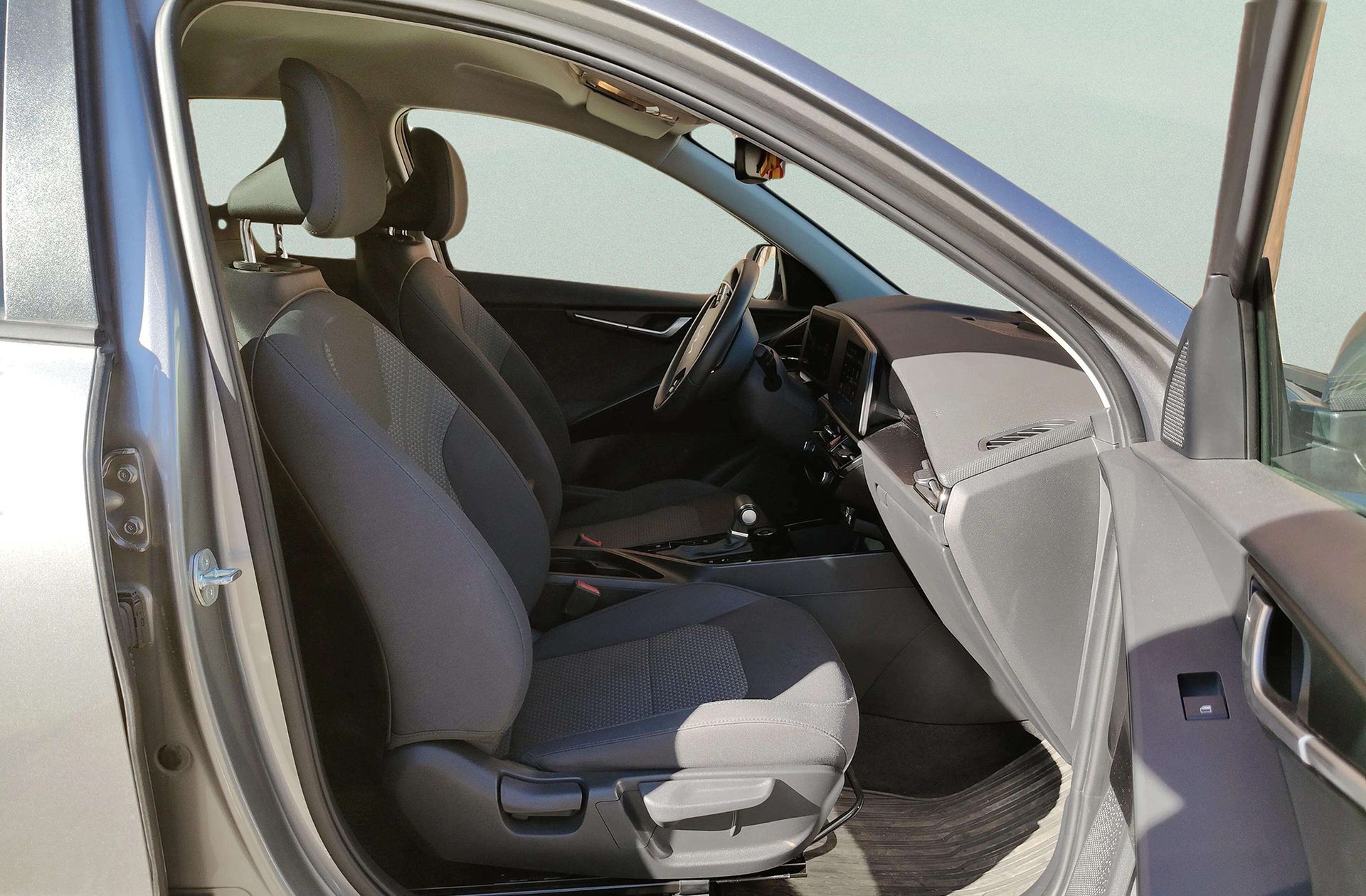 Kia Niro 1.6 GDi PHEV Híbrido Concept - foto 18