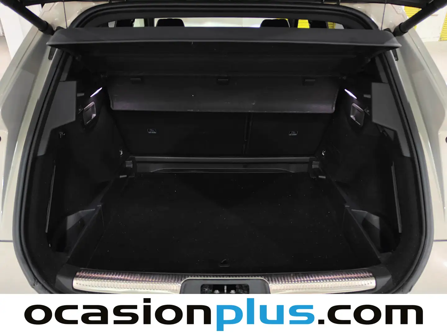 Foto DS DS 7 Crossback DS DS7 Crossback BlueHDi 180 Grand Chic Auto  (180 CV)