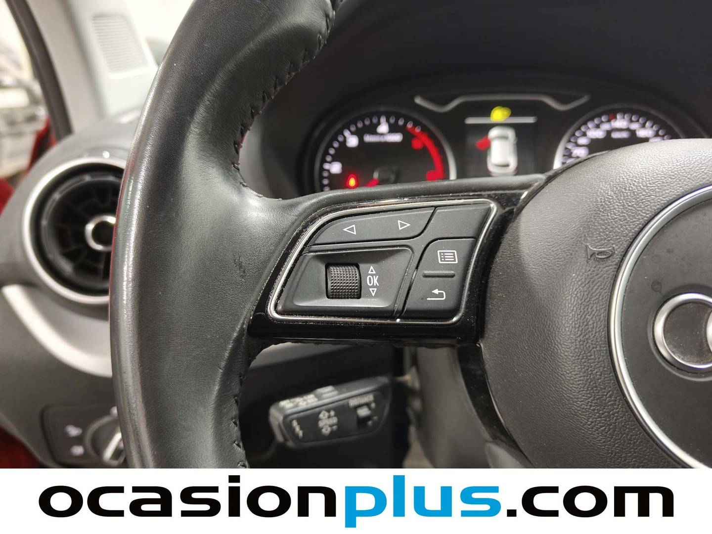 Foto Audi Q2 Audi Q2 sport 30 TDI (116 CV)