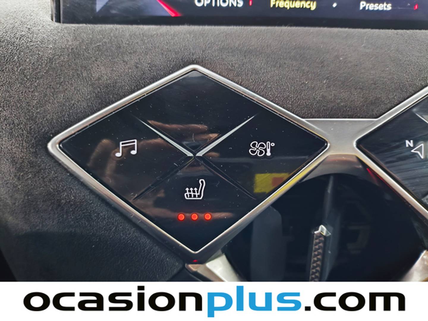 Foto DS DS 3 Crossback DS DS3 Crossback Performance Line BlueHDi (110 CV)