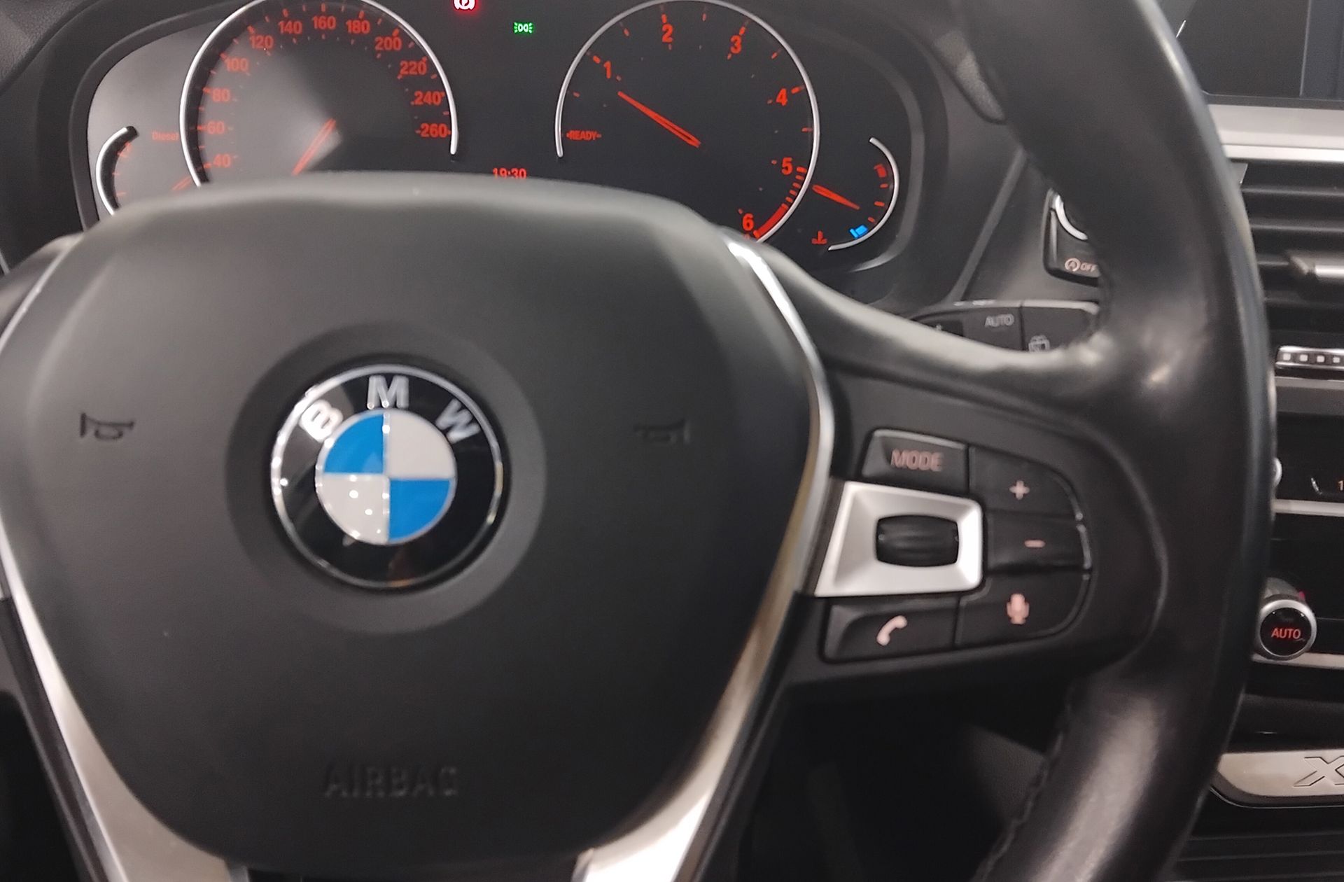 BMW X3 sDrive18d - foto 22