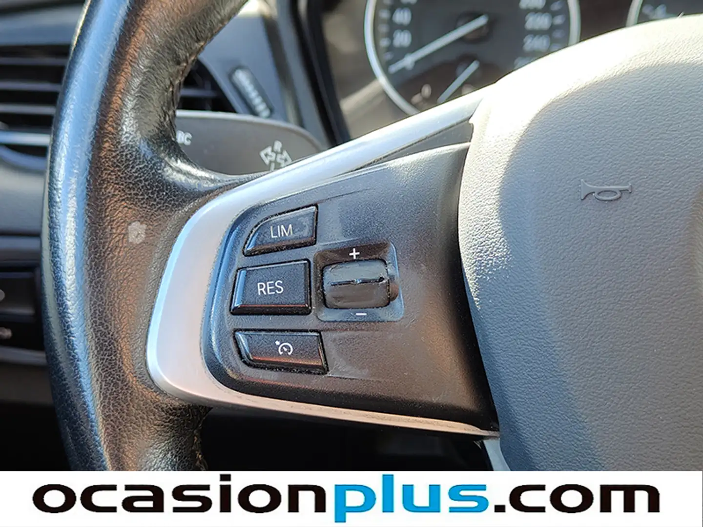 Volante multifunción