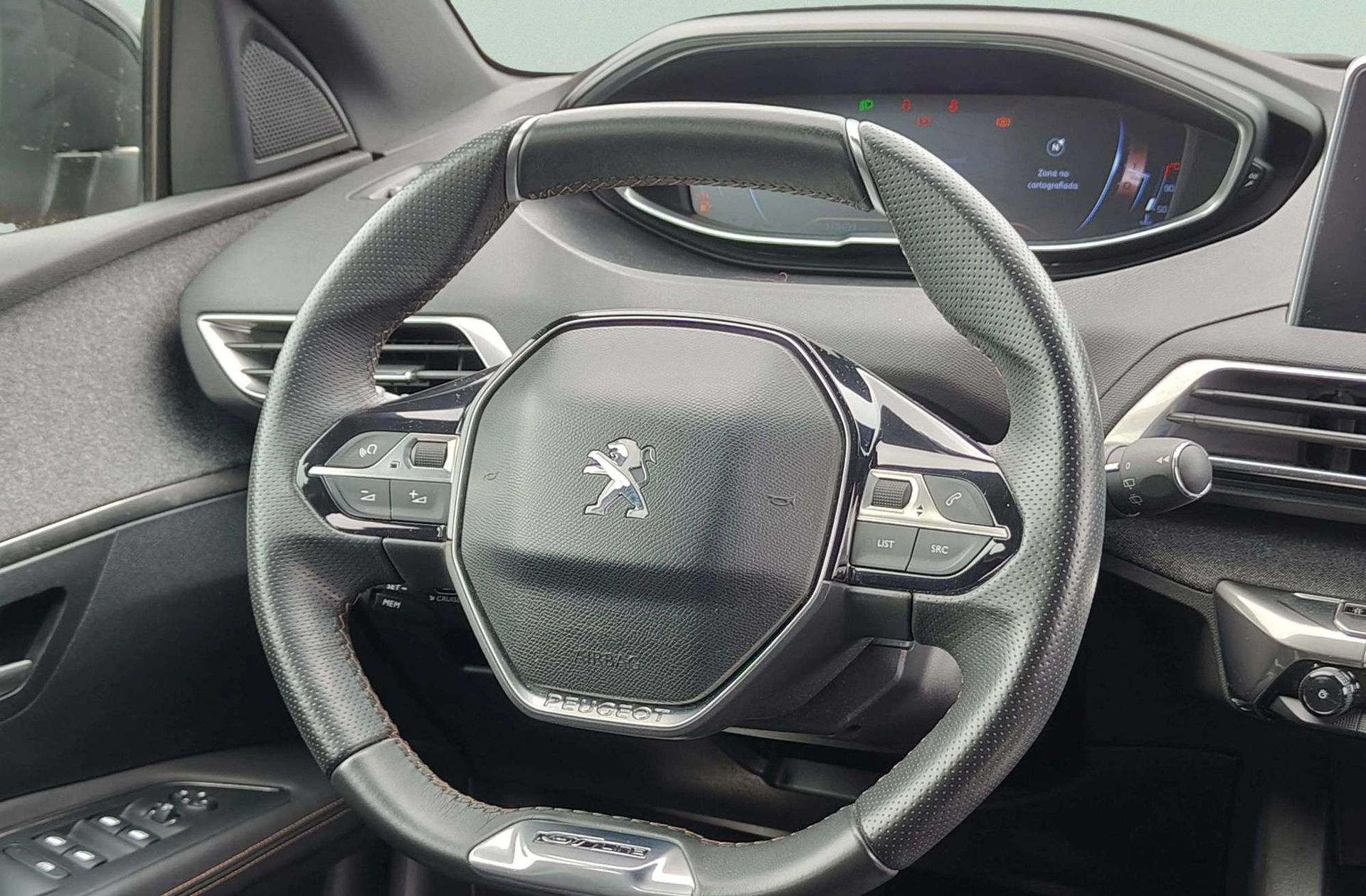 Peugeot 3008 BlueHDi 120 GT-Line - foto 25