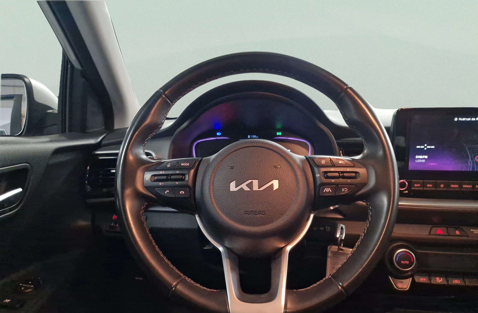 Kia Stonic 1.2 DPi Drive - foto 22