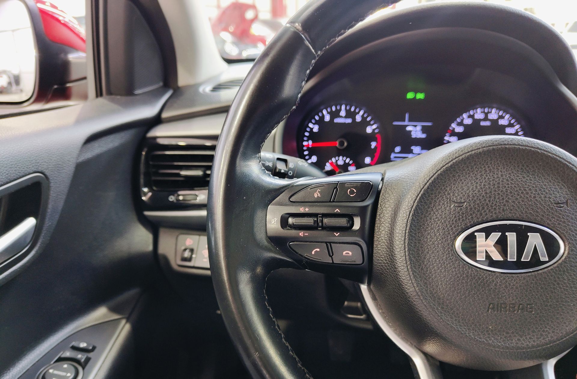 Kia Rio 1.0 T-GDi Drive - foto 26