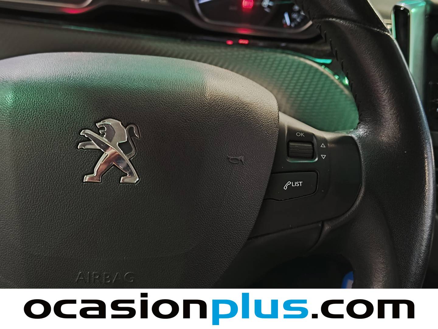 Peugeot 208 Peugeot 208 PureTech Signature (82 CV) de ocasión