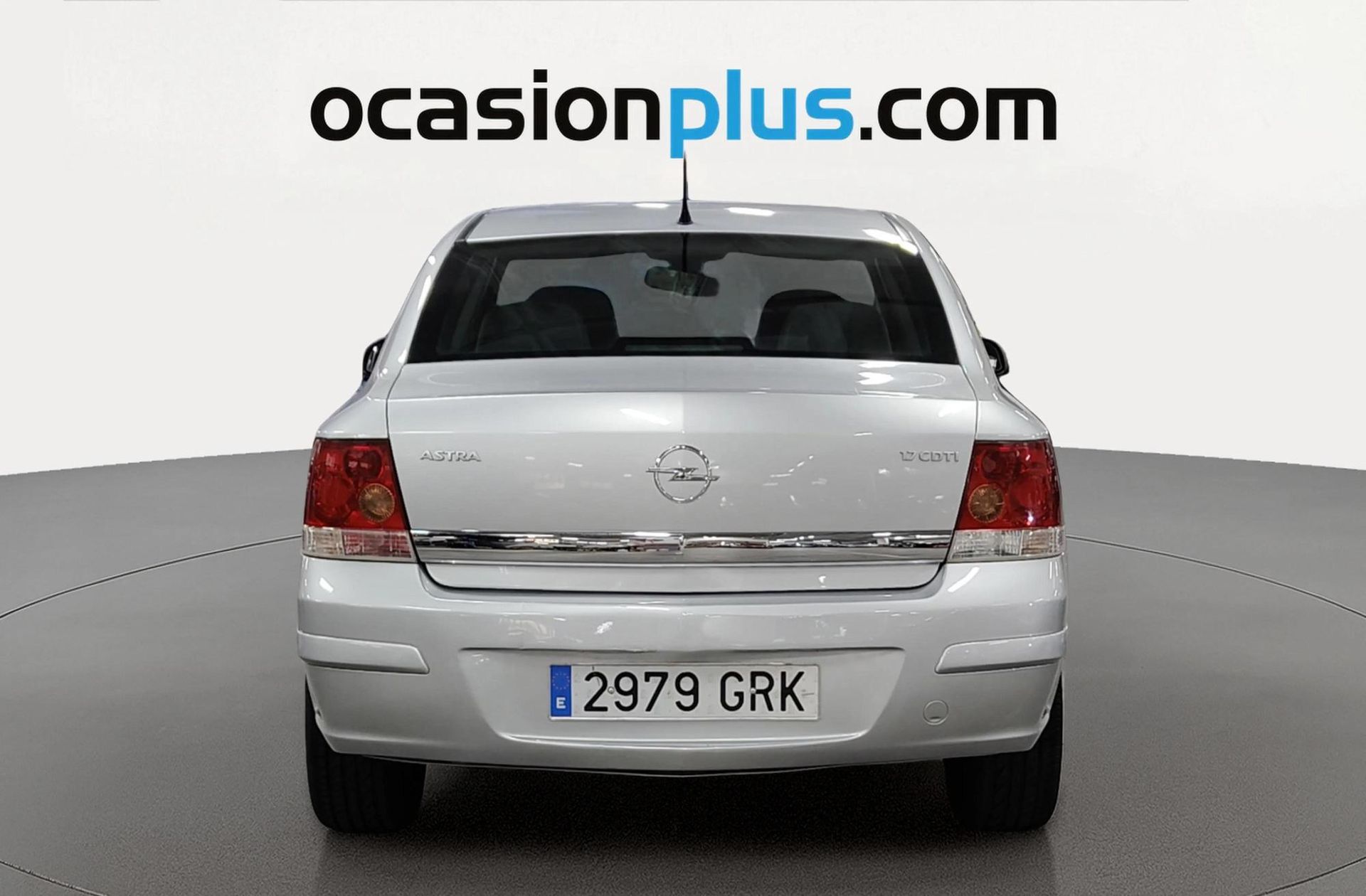 Opel Astra 1.7 CDTI Sedan Edition - foto 13