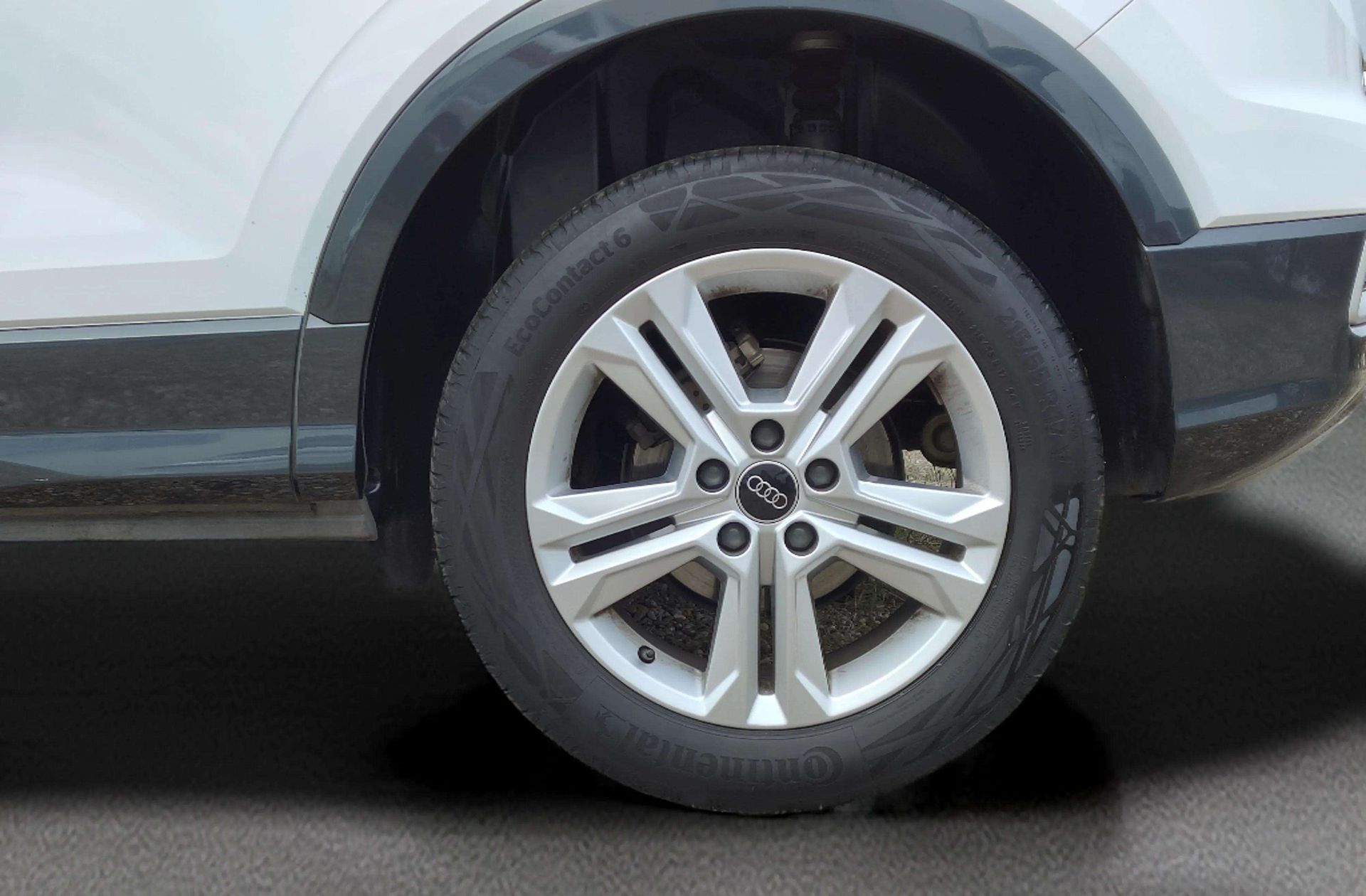 Audi Q2 Advanced 30 TDI - foto 32