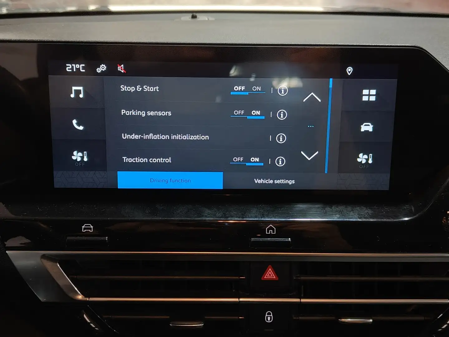 Foto Citroën C4 Citroen C4 PureTech 130 S&S 6v Feel Pack (130 CV)