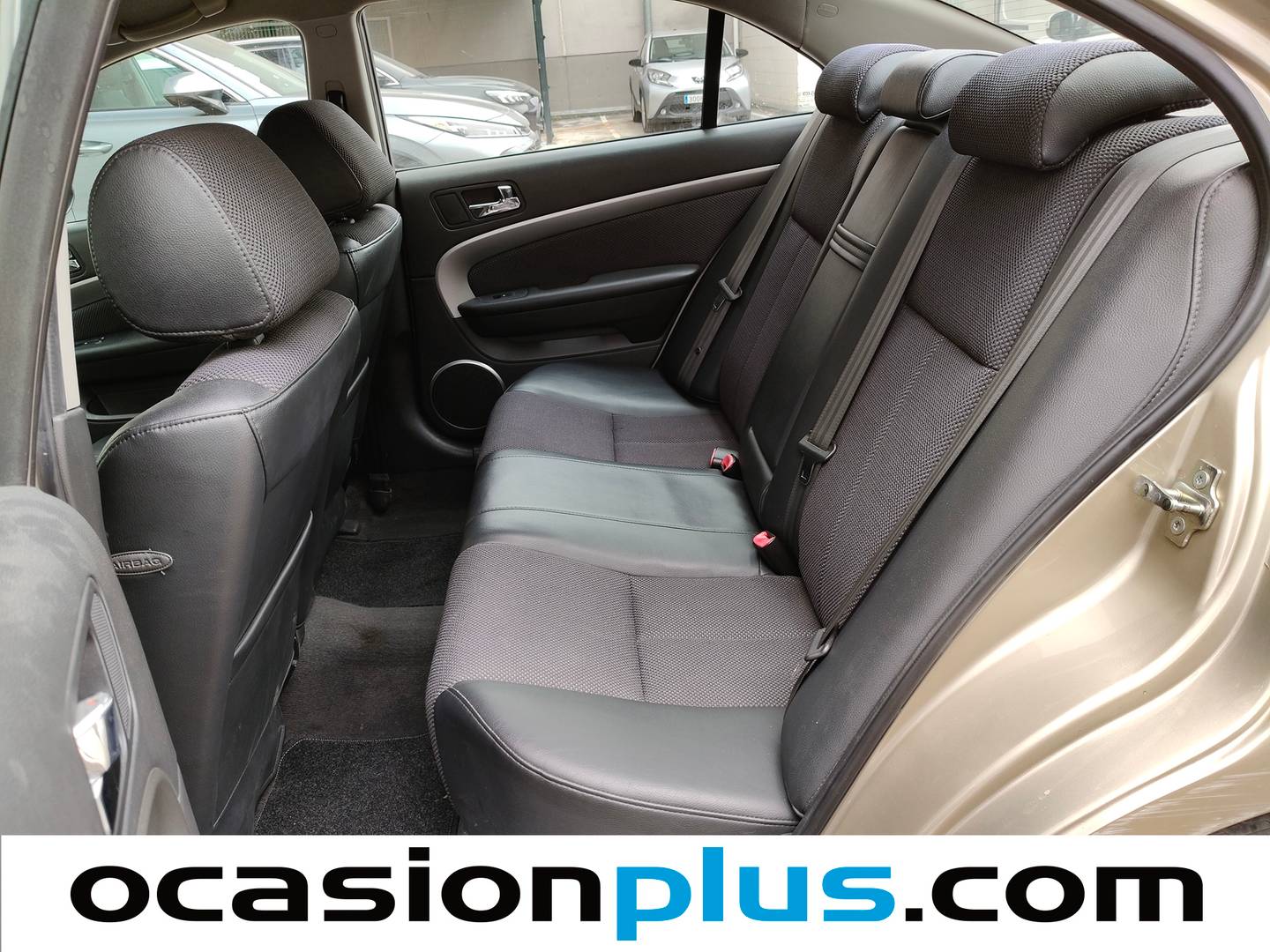 Foto asientos traseros Chevrolet Epica Chevrolet Epica 2.0 VCDI 16v LT (150 CV)
