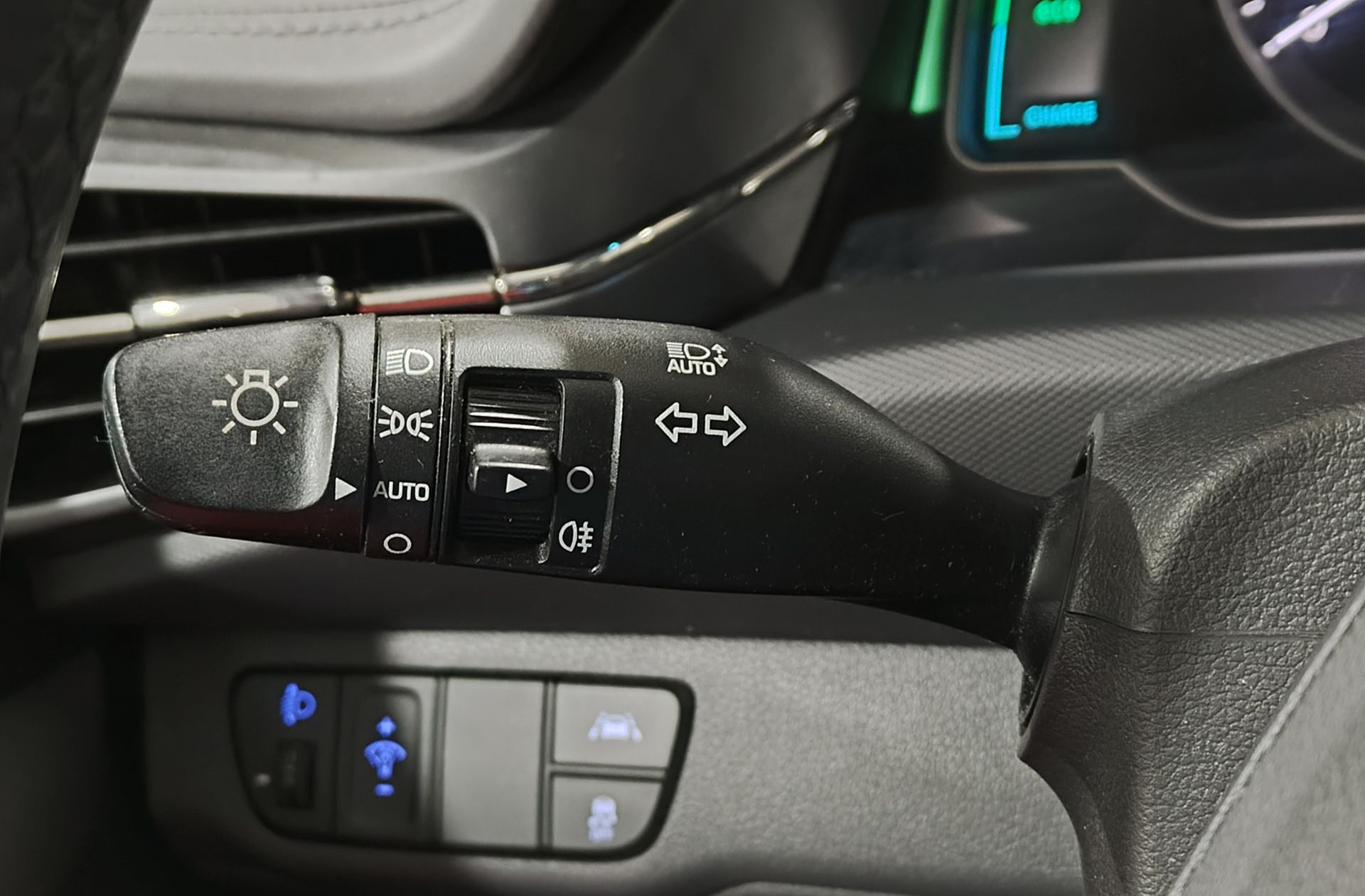 Hyundai Ioniq 1.6 GDI HEV Klass - foto 22