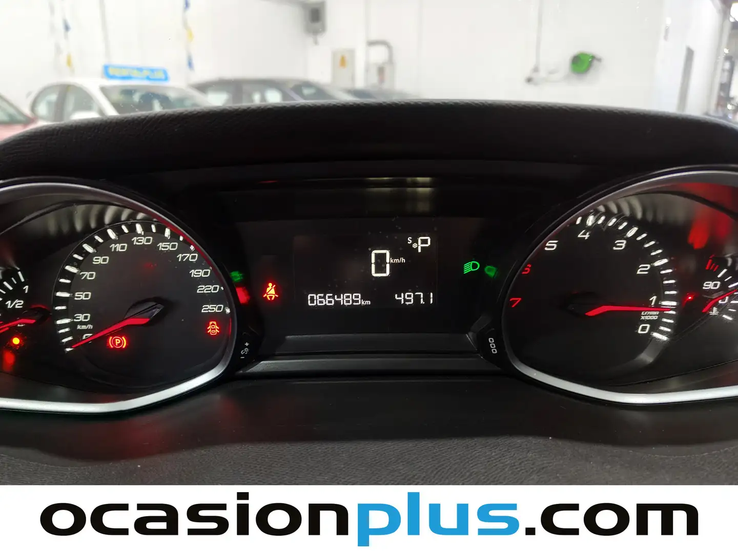 Foto Peugeot 308 Peugeot 308 PureTech 130 S&S Style Auto (130 CV)